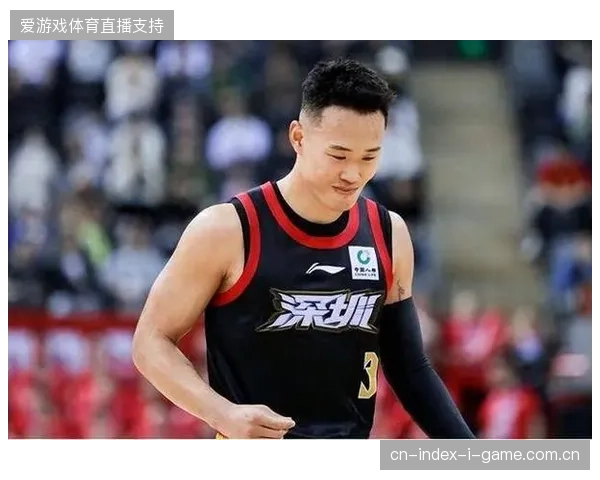 贺希宁斩获生涯首个常规赛MVP，其无球跑动和关键球能力成为深圳队进攻的绝对核心